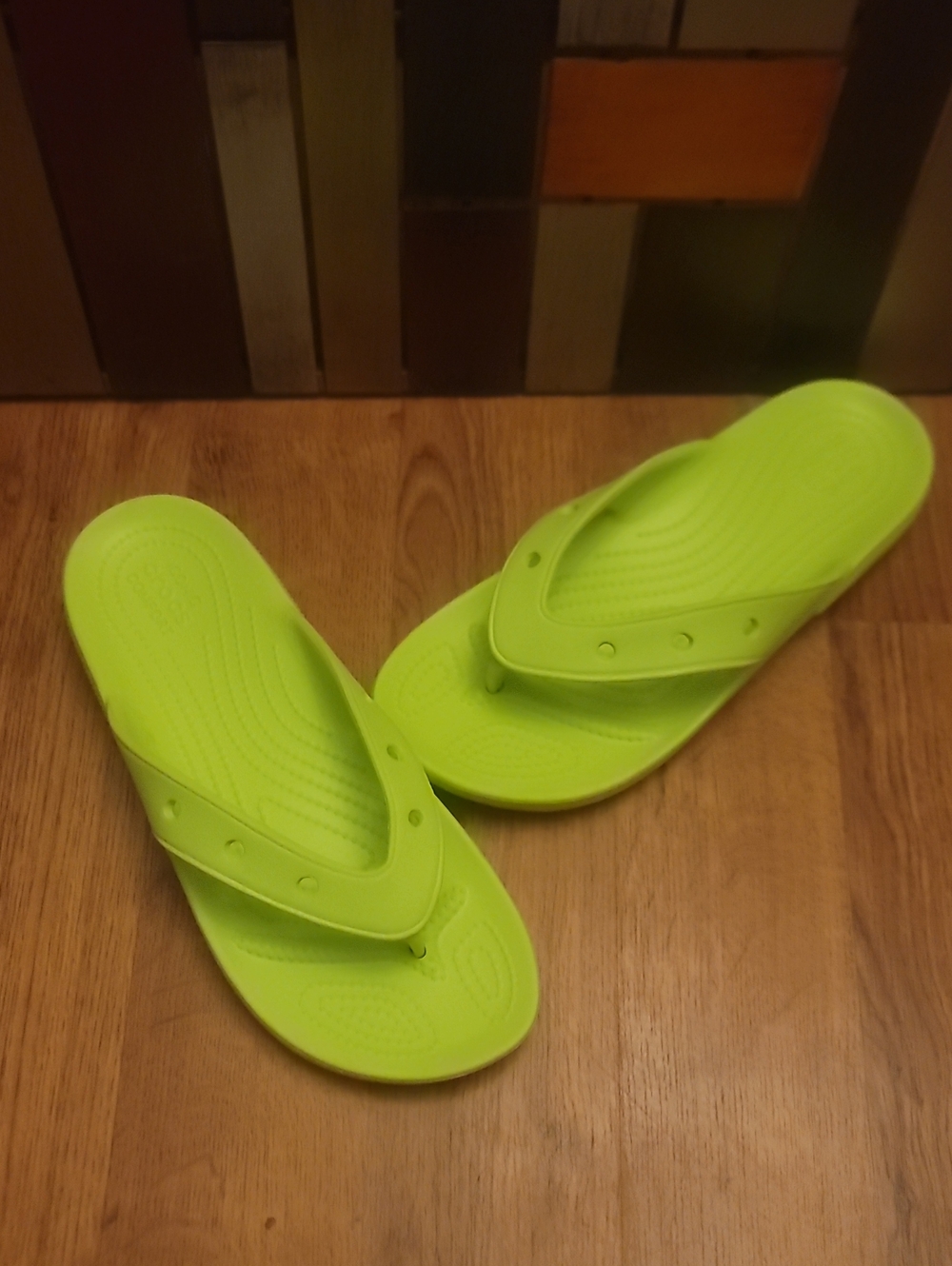 Womens New Neon Green Croc Flip Flop Sandals